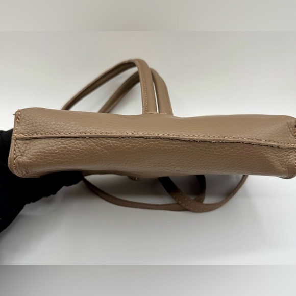 Tan Crossbody Bag with Textured Finish | Very Good Condition - Picture 13 of 17